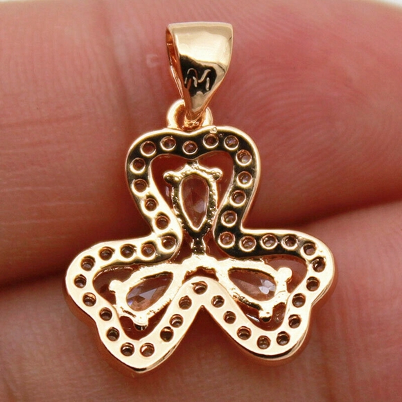 18kt Gold Filled Topaz Clover Pendant - Picture 2 of 3